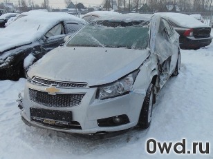 Битый автомобиль Chevrolet Cruze