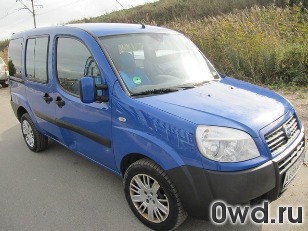 Битый автомобиль FIAT Doblo