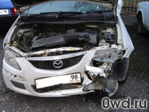 Битый автомобиль Mazda Premacy