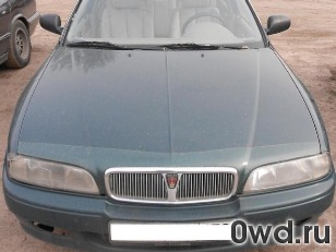 Битый автомобиль Rover 600