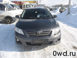 Битый автомобиль Toyota Corolla