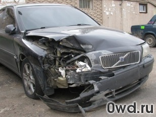 Битый автомобиль Volvo S80