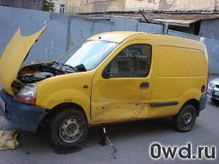 Битый автомобиль Renault Kangoo