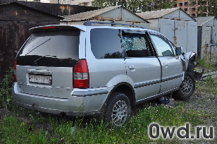 Битый автомобиль Mitsubishi Sigma Wagon