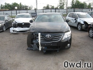 Битый автомобиль Toyota Camry