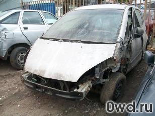 Битый автомобиль Mitsubishi Colt