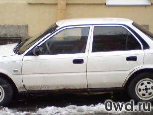 Битый автомобиль Toyota Corolla