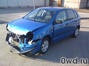 Битый автомобиль Volkswagen Polo