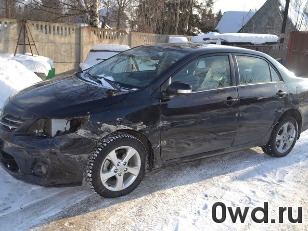 Битый автомобиль Toyota Corolla