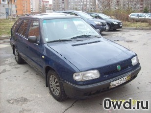 Битый автомобиль Skoda Felicia