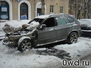 Битый автомобиль BMW X5