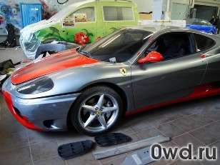 Битый автомобиль Ferrari 360 Modena