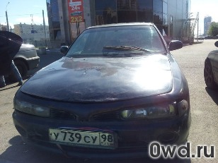 Битый автомобиль Mitsubishi Galant