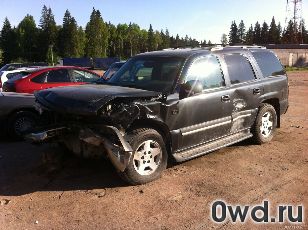 Битый автомобиль Chevrolet Tahoe