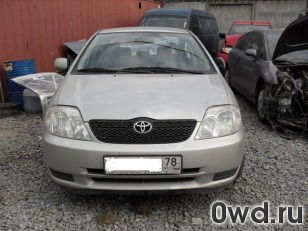 Битый автомобиль Toyota Corolla