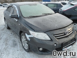 Битый автомобиль Toyota Corolla