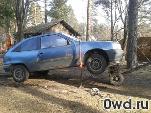 Битый автомобиль Opel Kadett