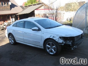 Битый автомобиль Volkswagen Passat CC