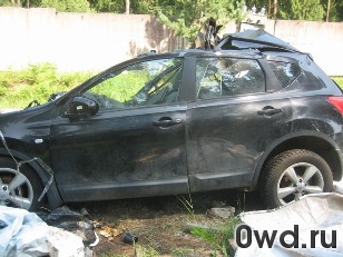 Битый автомобиль Nissan Qashqai