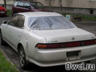 Битый автомобиль Toyota Mark II