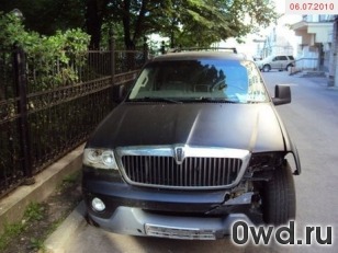 Битый автомобиль Lincoln Aviator