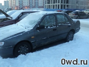 Битый автомобиль Nissan Sunny