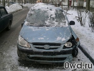 Битый автомобиль Hyundai Getz