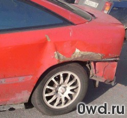 Битый автомобиль Opel Calibra