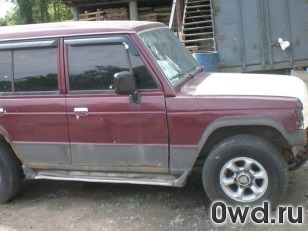 Битый автомобиль Hyundai Galloper