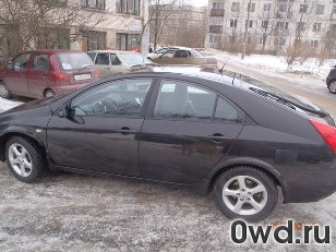 Битый автомобиль Nissan Primera