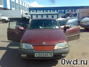 Битый автомобиль Opel Omega