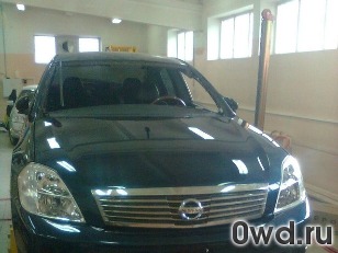 Битый автомобиль Nissan Teana