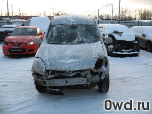 Битый автомобиль Renault Kangoo