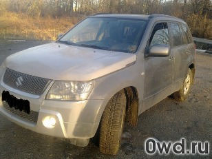 Битый автомобиль Suzuki Grand Vitara