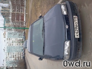 Битый автомобиль Nissan Primera