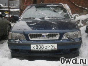 Битый автомобиль Volvo S40