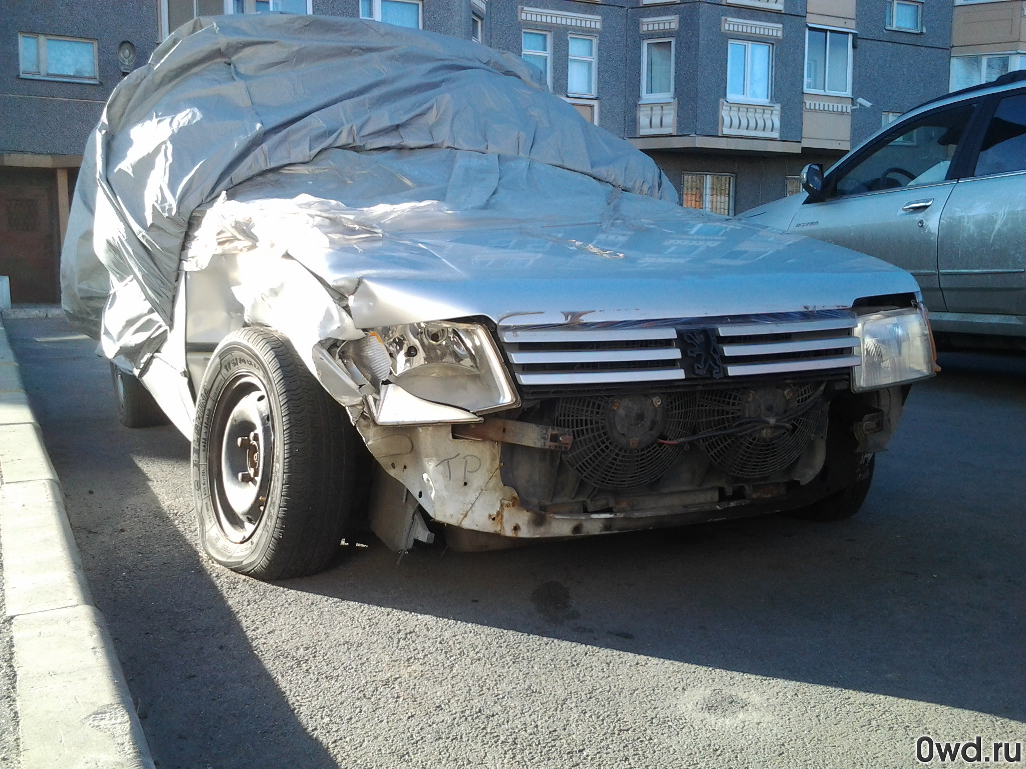 Битый автомобиль Peugeot 205 (1990) в Санкт-Петербурге